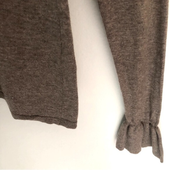 14th & Union Scoop Neck Ruffle Cuff Sweater - Picture 12 of 12